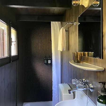 Ca' Pedrot, Design Retreat & Spa Chalet Monte Carasso